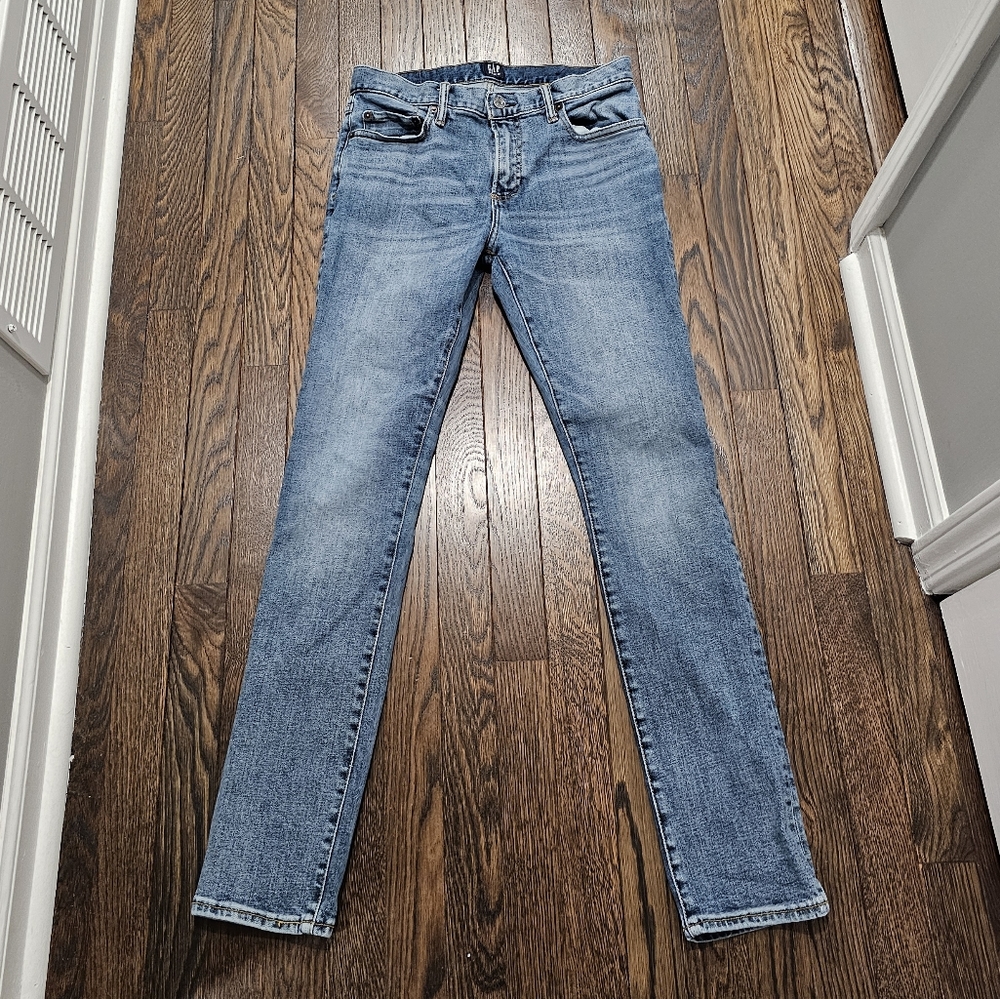 Men's GAP skinny jeans